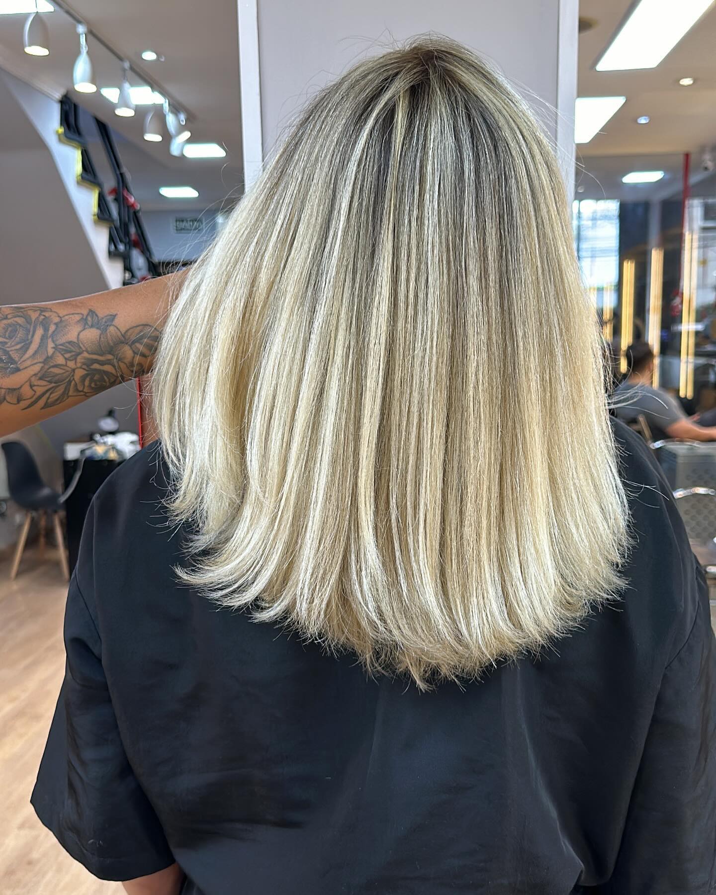 Corte Feminino no Bairro Cidade Monções, São Paulo | Estúdio Magali Macedo