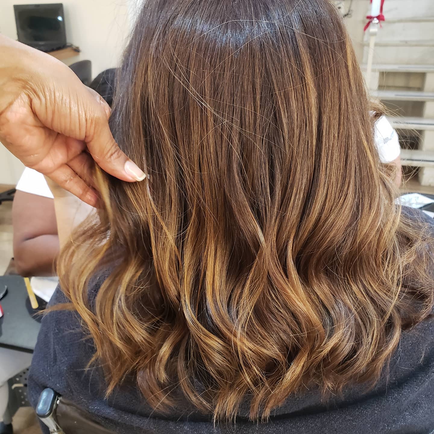 Corte feminino em São Paulo | Estúdio Magali Macedo Corte feminino em São Paulo | Estúdio Magali Macedo