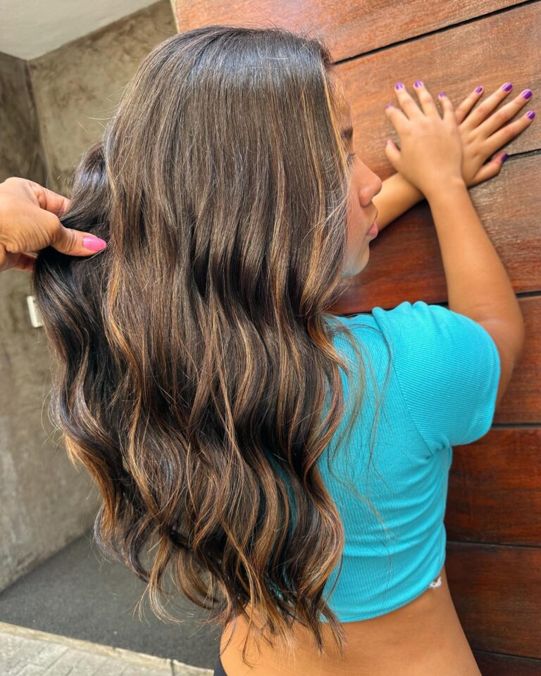 Quem faz moreno iluminado em São Paulo | Estúdio Magali Macedo Hair