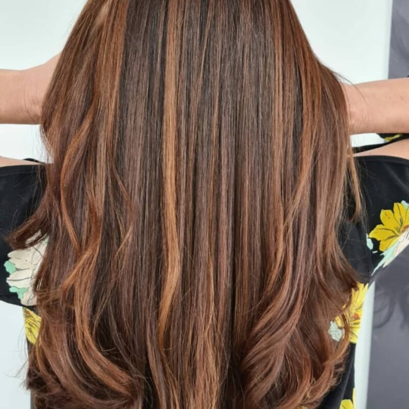Quem faz moreno iluminado em São Paulo | Estúdio Magali Macedo Hair